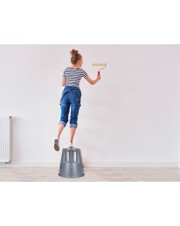 Taburete q-connect ruedas retractiles tres ruedas dos niveles color gris