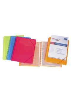 Carpeta pardo escaparate con espiral 20 fundas folio personalizable color negra