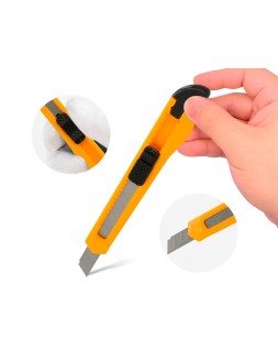 Cuter q-connect plastico estrecho cuchilla 9 mm xd-05