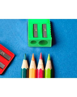 Sacapuntas liderpapel plastico 2 usos colores surtidos