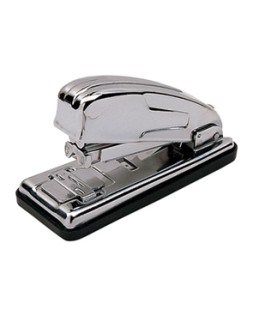 Grapadora petrus 230c cromada capacidad 30 hojas