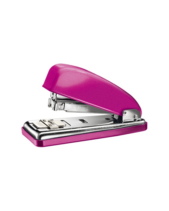 Grapadora petrus 226 classic wow fucsia metalizado capacidad 30 hojas en blister