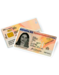 Bolsa de plastificar q-connect 90 x 60 mm 200 mc carnet de nif caja de 100 unidades