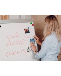 Iman para sujecion q-connect ideal para pizarras magneticas35 mm colores surtidos caja de 10 unidades