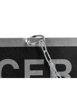 Letrero de aluminio serigrafiado abierto y cerrado con cadena y ventosa para colgar 232x74 mm