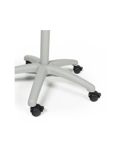 Pizarra blanca rocada para conferencias metalica lacada magnetica con ruedas 68x104 cm