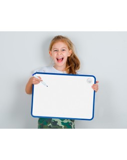 Pizarra blanca liderpapel 30x42 cm magnetica doble cara lisa con rotulador iman y borrador