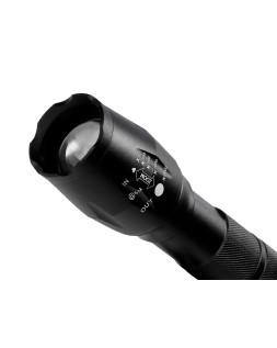 Linterna q-connect telescopica aluminio 5w modo alumbrado alto medio bajo estroboscopio sosapagado 3 pilas aaa