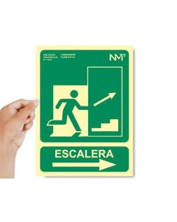 Pictograma archivo 2000 salida emergencia escalera sube derecha pvc verde luminiscente 224x300 mm